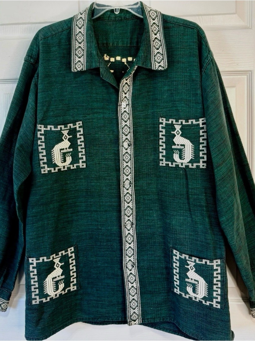 Vintage Embroidered Guatemala Quetzal Bird Long Sleeve Chore Shirt Jacket LG